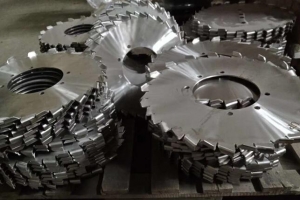 熱噴涂廠家?guī)懔私鉄釃娡砍Ｒ?jiàn)的修復(fù)類型有哪些？